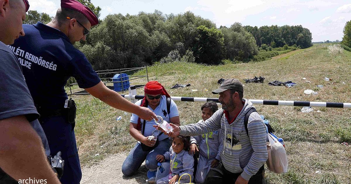 Vengrija nusprendė statyti užtvarą pasienyje su Serbija