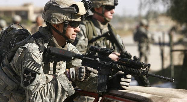 Austrijoje sulaikyti amerikiečių kareiviai, vykę kariauti į Ukrainą