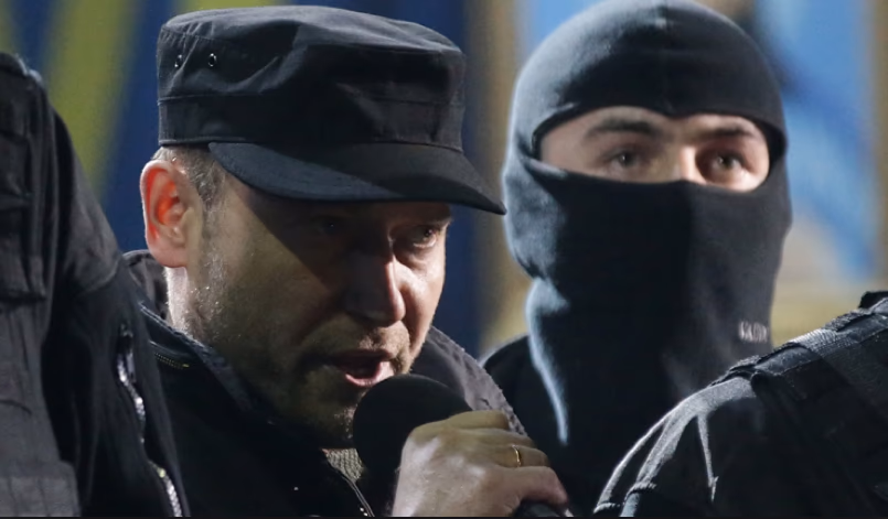 D. Jarošas nebevadovaus „Dešiniajam sektoriui“
