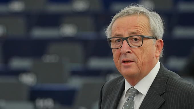 EK prezidentas: Paryžiaus teroristas buvo nusikaltėlis, o ne pabėgėlis