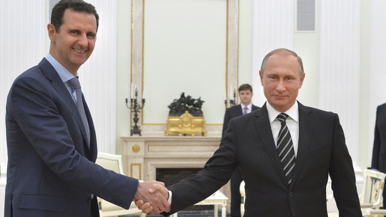 „WikiLeaks“ paviešino Saudo Arabijos planą: nuversti Sirijos režimą gražiai elgiantis su Rusija