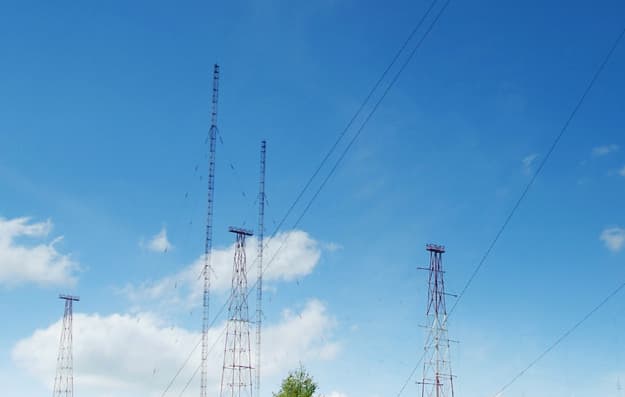 Puiki žinia Lietuvai: JAV padovanos 200 kW siųstuvą kovai su Rusijos propaganda