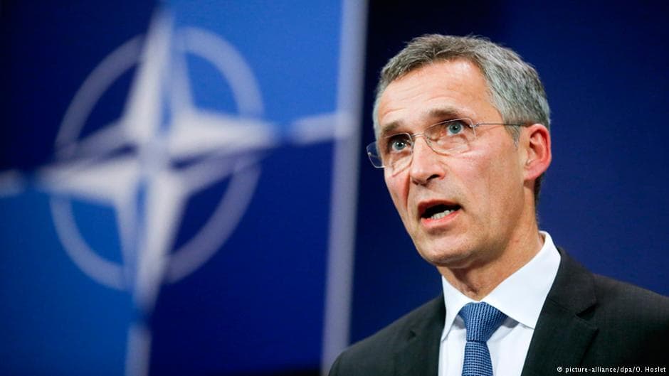 J. Stoltenbergas: NATO nori išvengti naujo šaltojo karo