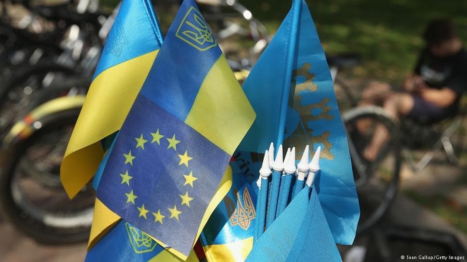 ES įvardino, kokiomis sąlygomis paskolins Ukrainai 600 mln. eurų