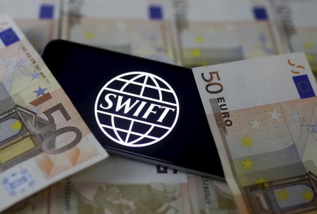 Programišiai atakavo SWIFT sistemą