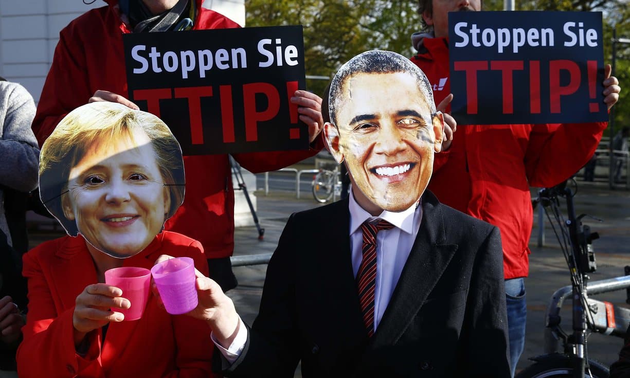 Paviešinti slapti TTIP dokumentai: 500 mln. europiečių privalės valgyti genetiškai modifikuotą maistą ir hormonais apdirbtą mėsą