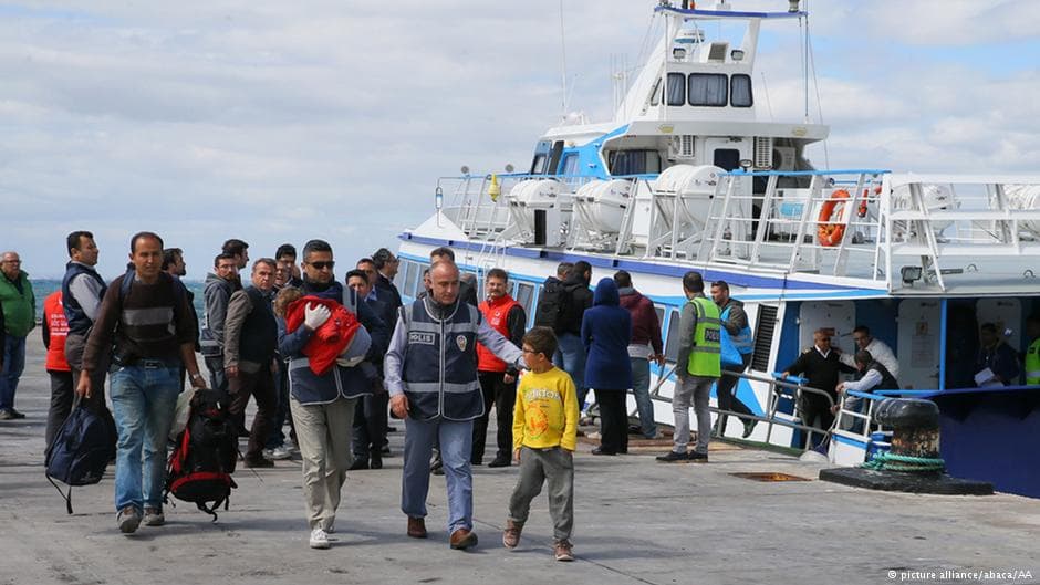 ES pareiškė apie „persilaužimą“ migrantų krizėje