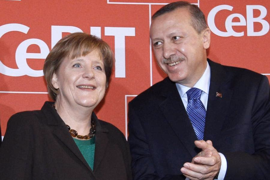 Derybos dėl bevizio režimo turkams pristabdomos