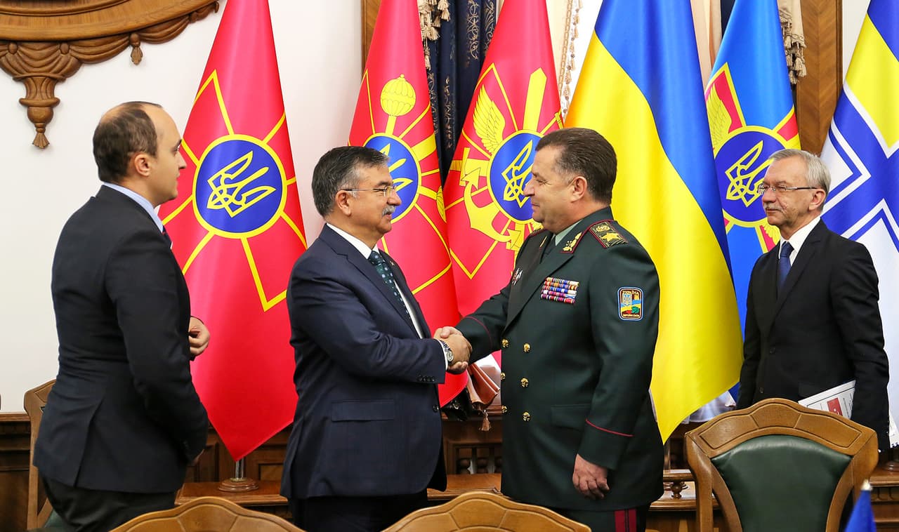 Ukraina ir Turkija sutarė plėsti karinį bendradarbiavimą