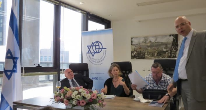Lietuvos ambasadoje Izraelyje surengta diskusija apie Europos Sąjungą