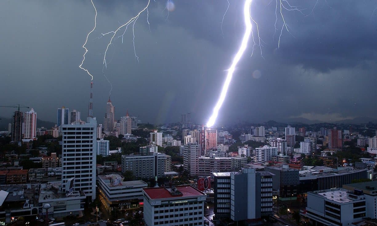 Panama. Joje esančioje firmoje rasti dokumentai kaip žaibas sukrėtė pasaulį.