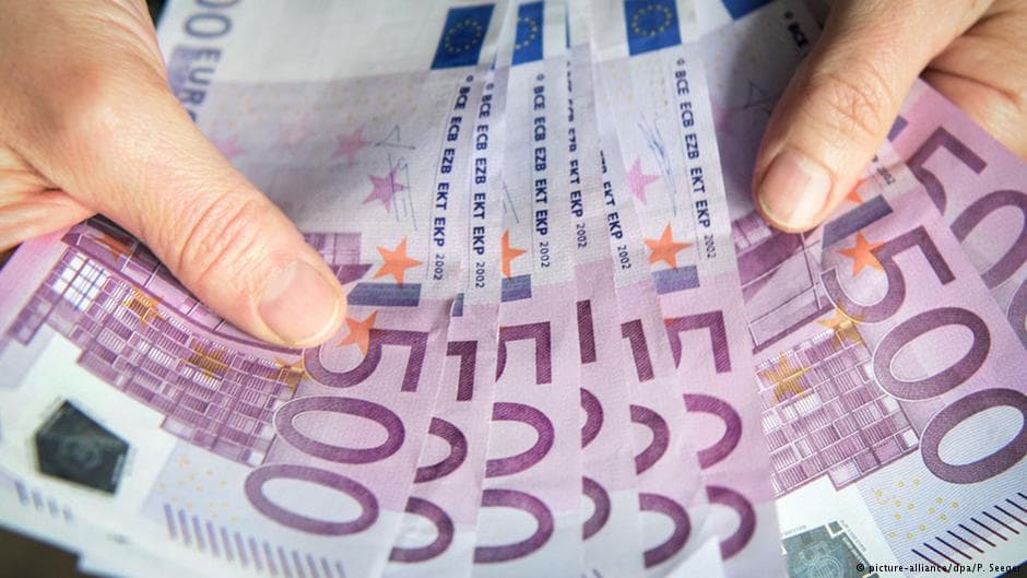 Sukčiai iš Europos Sąjungos pavogė 888 mln. eurų