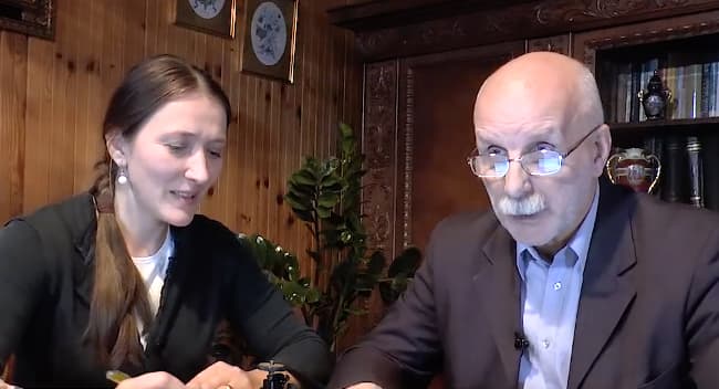 Į rinkėjų klausimus atsako Rolandas Paulauskas