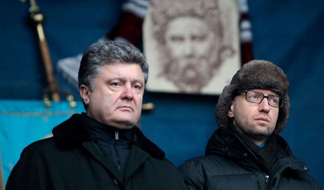 Maidano revoliucijos lyderiai: Ukrainos prezidentas Petro Porošenka ir buvęs Ukrainos premjeras Arsenijus Jaceniukas. Nuotr. mashable.com