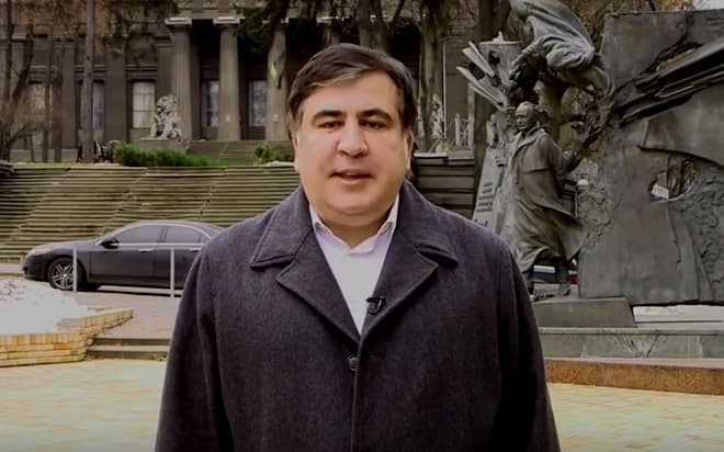 Lietuvos draugas M. Saakašvilis kviečia nuversti kitą Lietuvos draugą, Ukrainos milijardierių, prezidentą P. Porošenką