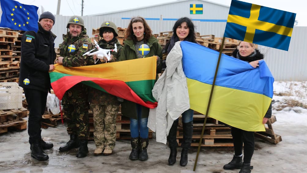 Kare Ukrainoje prieš Rusijos teroristus labai trūksta ne tik Lietuvos, bet ir Švedijos bei ES atributikos.
