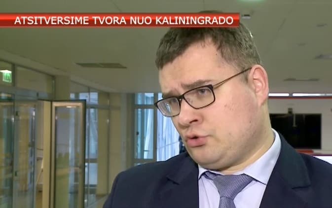 Nuo žalių ir pilkų žmogeliukų antplūdžio Lietuvą saugos tvora