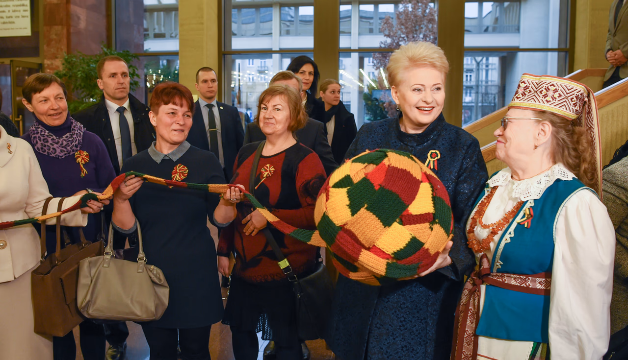 Kolaborantas nelygu kolaborantui. Geriausias to pavyzdys – prezidentė D. Grybauskaitė