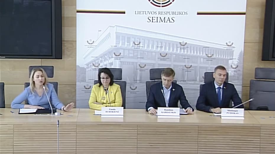 Laiko savo neįgalumui demonstruoti ir nesąmonėms skelbti negailintys žalieji valstiečiai surengė spaudos konferenciją