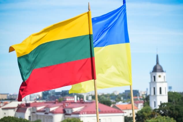 D. Grybauskaitė su P. Porošenka aptars saugumo padėtį