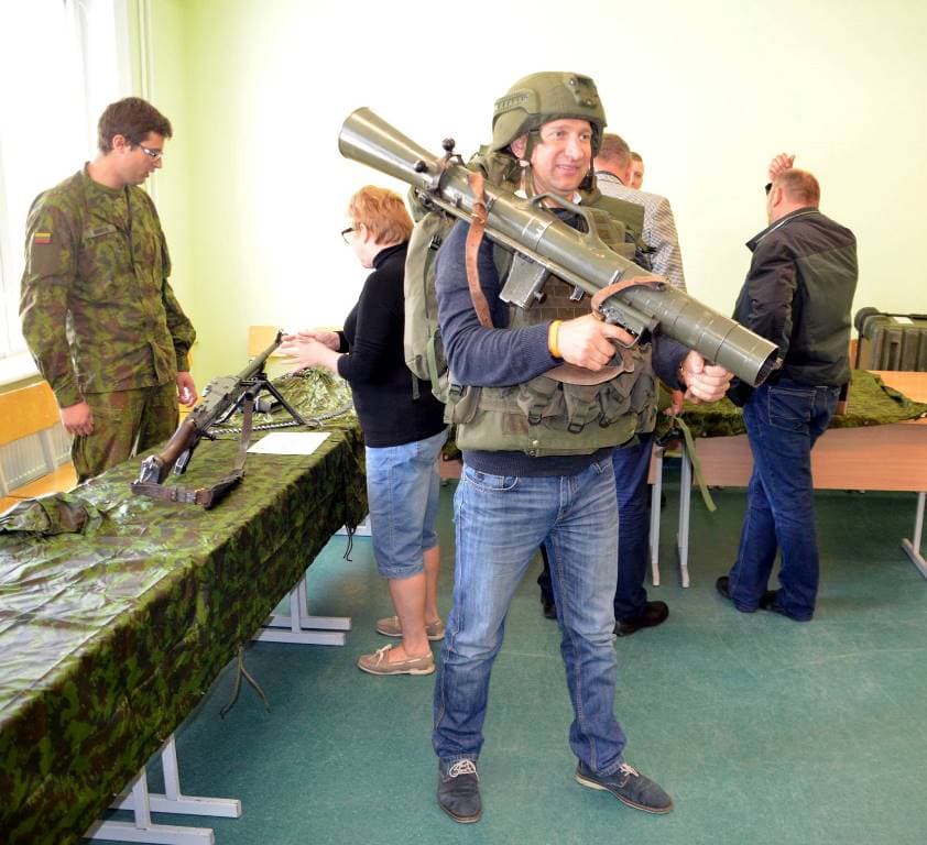 Nuotraukos kursų organizatorių ir dalyvių.