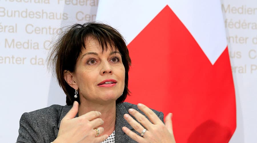 Šveicarijos prezidentė Doris Loithart (Doris Leuthard) pareiškė, kad jos vadovaujama šalis pasirengusi būti derybininke krizėje, kuri kilo Korėjos pusiasalyje.