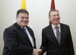 Lietuvos ir Latvijos užsienio reikalų ministrai.