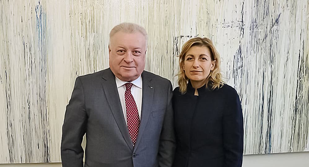 Teroristinės Rusijos ambasadorius Lietuvoje Aleksandras Udalcovas ir Kultūros ministrė Liana Ruokytė-Jonsson. Nuotr. sputniknews.lt