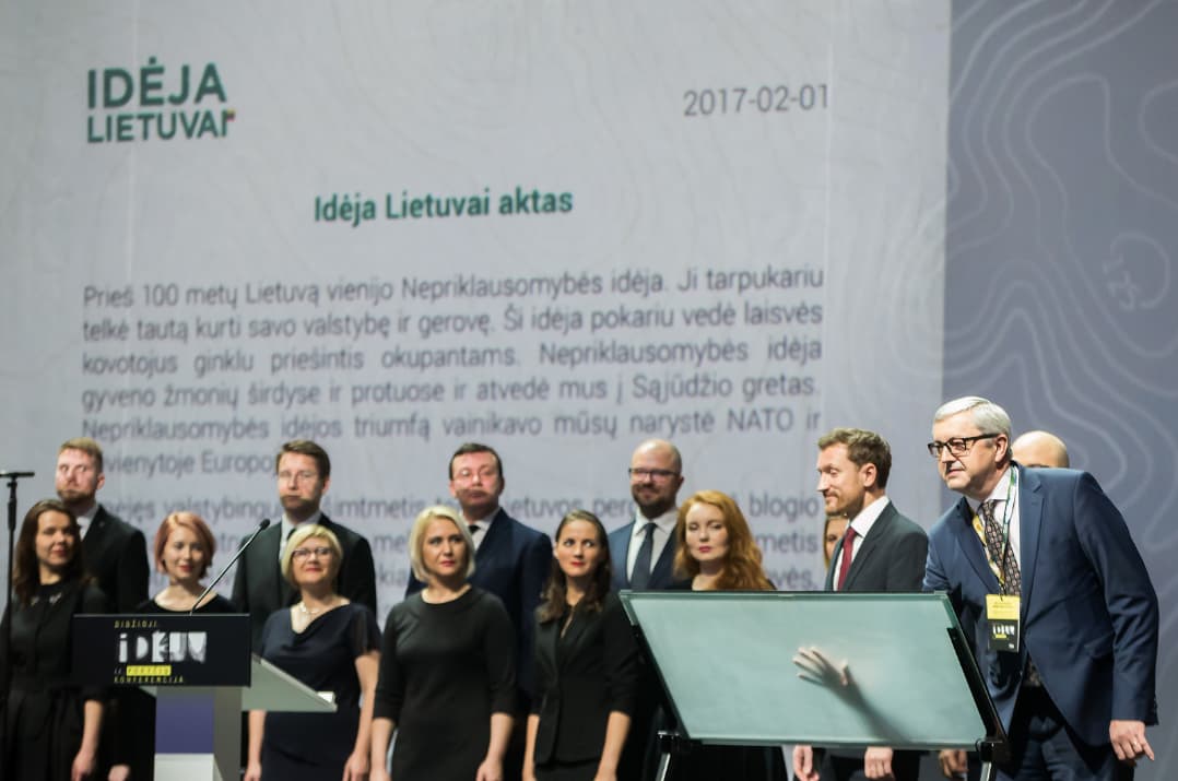Akimirko iš konservatorių bendruomenės renginio, kuriame buvo paskelbtos revoliucinės idėjos. Nuotr. lrs.lt