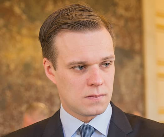 G. Landsbergis.
