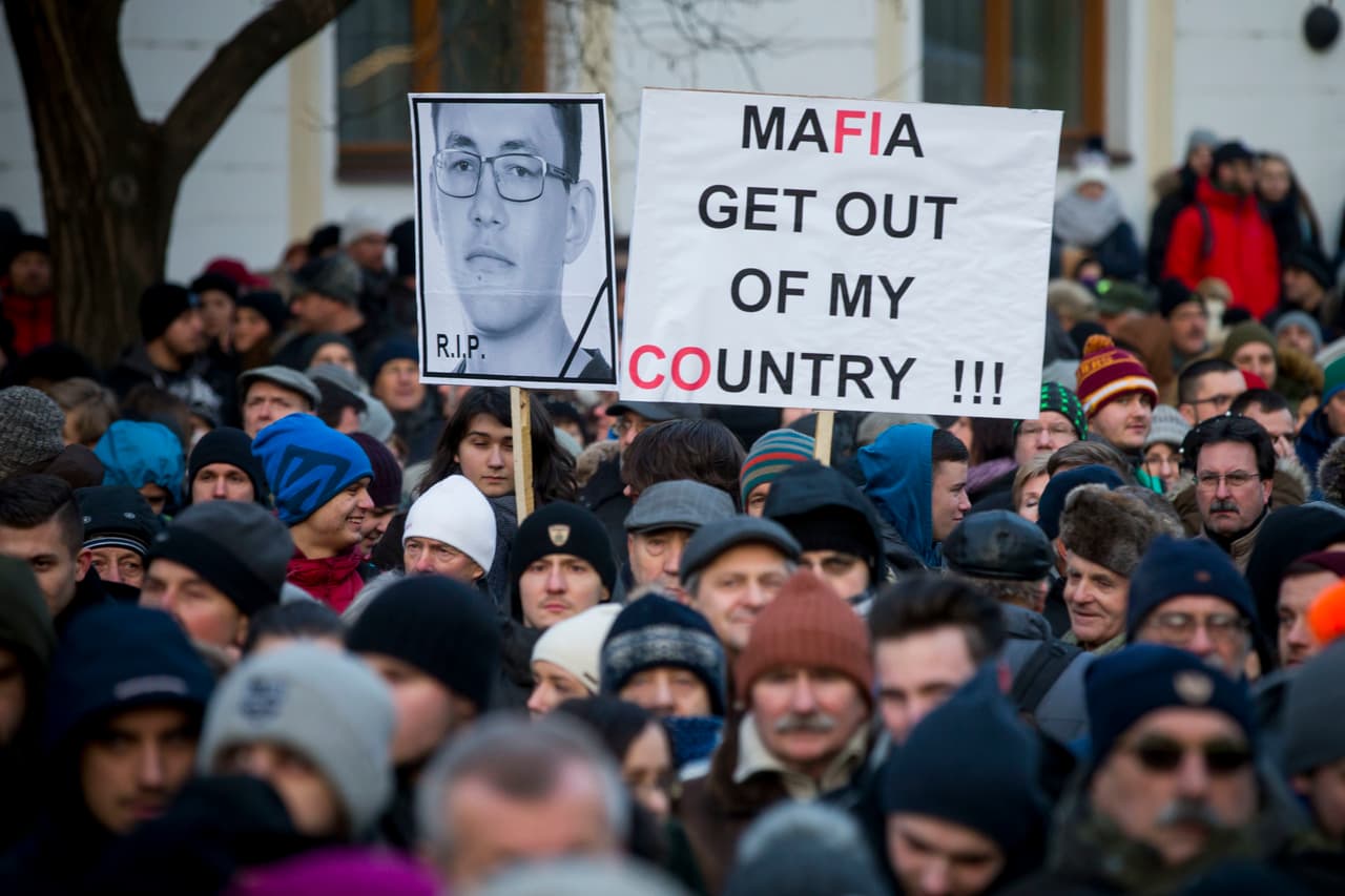 ES raginama padėti tirti Slovakijos žurnalisto nužudymą