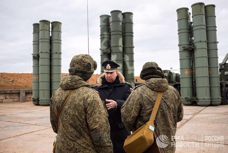 JAV daro spaudimą Turkijai, kad ši nepirktų S-400 iš Rusijos