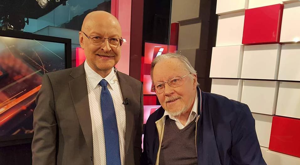 R. Valatka (kairėje). Nuotr. facebook.com