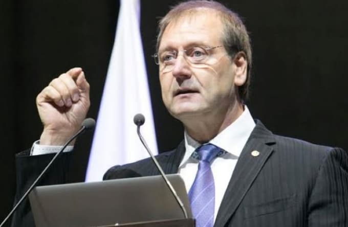 Visas prezidentavimo laikotarpis paremtas veidmainyste ir garbės troškimu