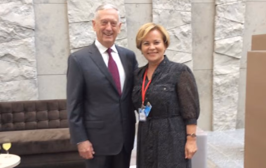 NATO Parlamentinės Asamblėjos prezidentė, konservatorė Rasa Juknevičienė (dešinėje). Nuotr. facebook.com