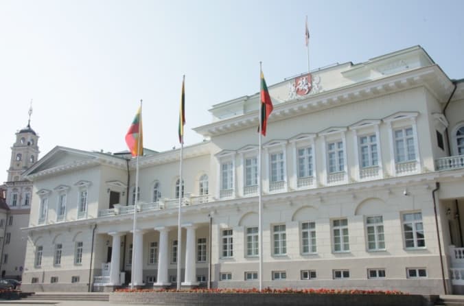 Apklausa: kuris kandidatas yra mažiausia blogybė valstybei, jei būtų išrinktas LR Prezidentu?