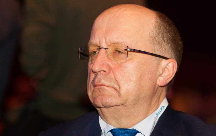 Krizės metu premjeru dirbo etatinis Lietuvos gelbėtojas Andrius Kubilius.