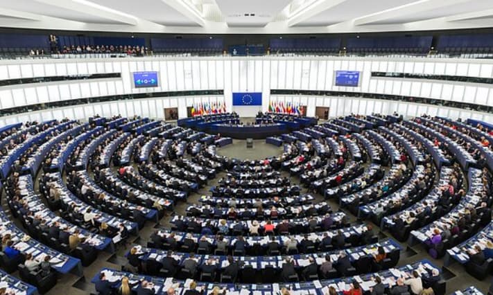 Žmonių partija švenčia pergalę Europos Parlamento rinkimuose