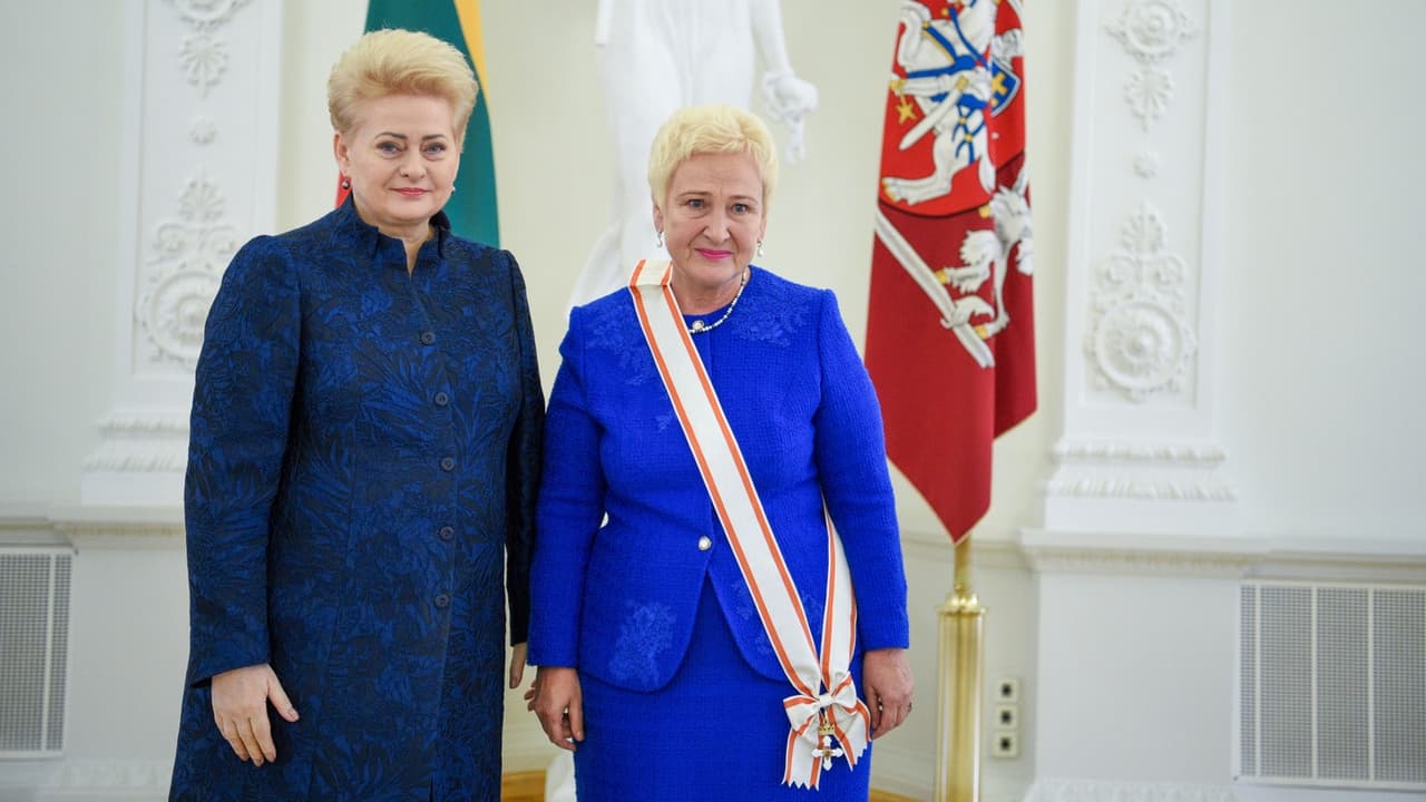 Prezidentė Dalia Grybauskaitė apdovanojo ir vieną ryškiausių Lietuvos politinių kekšių