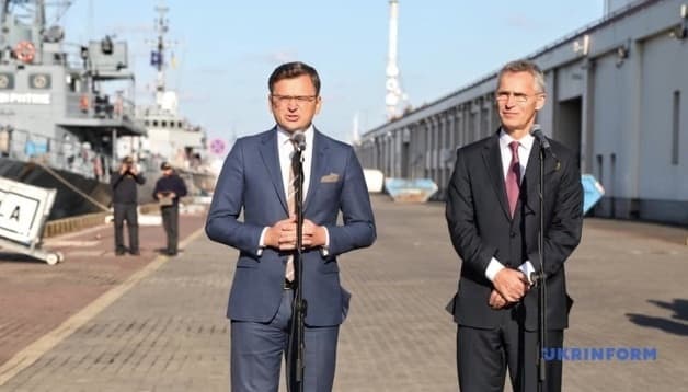 J. Stoltenbergas (dešinėje) Odesoje.
