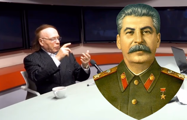Edvardas Radzinskis yra populiarus rusų dramaturgas, istorikas, televizijos laidų autorius, scenaristas ir daugiau nei keturiasdešimt populiarių istorijos knygų autorius.