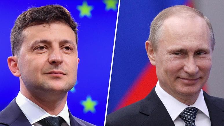 Ukrainos prezidentas Volodymyras Zelenskis (kairėje) ir Rusijos prezidentas Vladimiras Putinas (dešinėje).