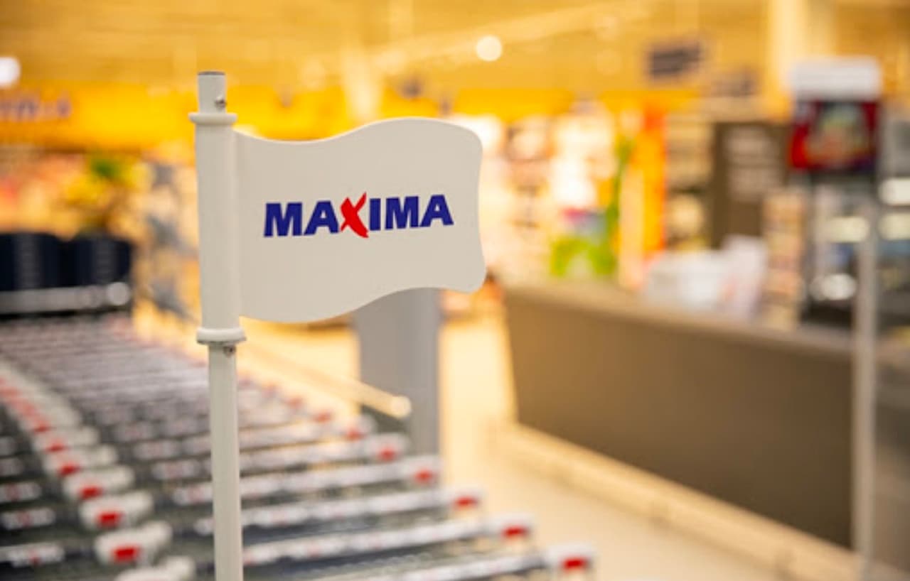 „Maxima“ ragina atėjus į parduotuvę ne tik dezinfekuoti rankas, bet ir naudoti vienkartines pirštines