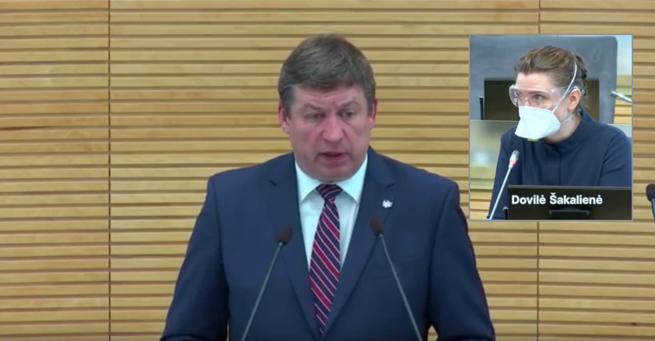 Nepaprastosios padėties įstatymo pataisos buvo intro į Karo policijos įstatymą – TOTALITARIZMAS jau čia