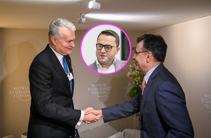 Žulikų dinastijos atstovas, Andriaus Kubiliaus sūnus Vytautas Kubilius (galvutė pažymėta violetiiu apskritimu). Kairėje - Gitanas Nausėda. Dešinėje - Karan Bhatia.