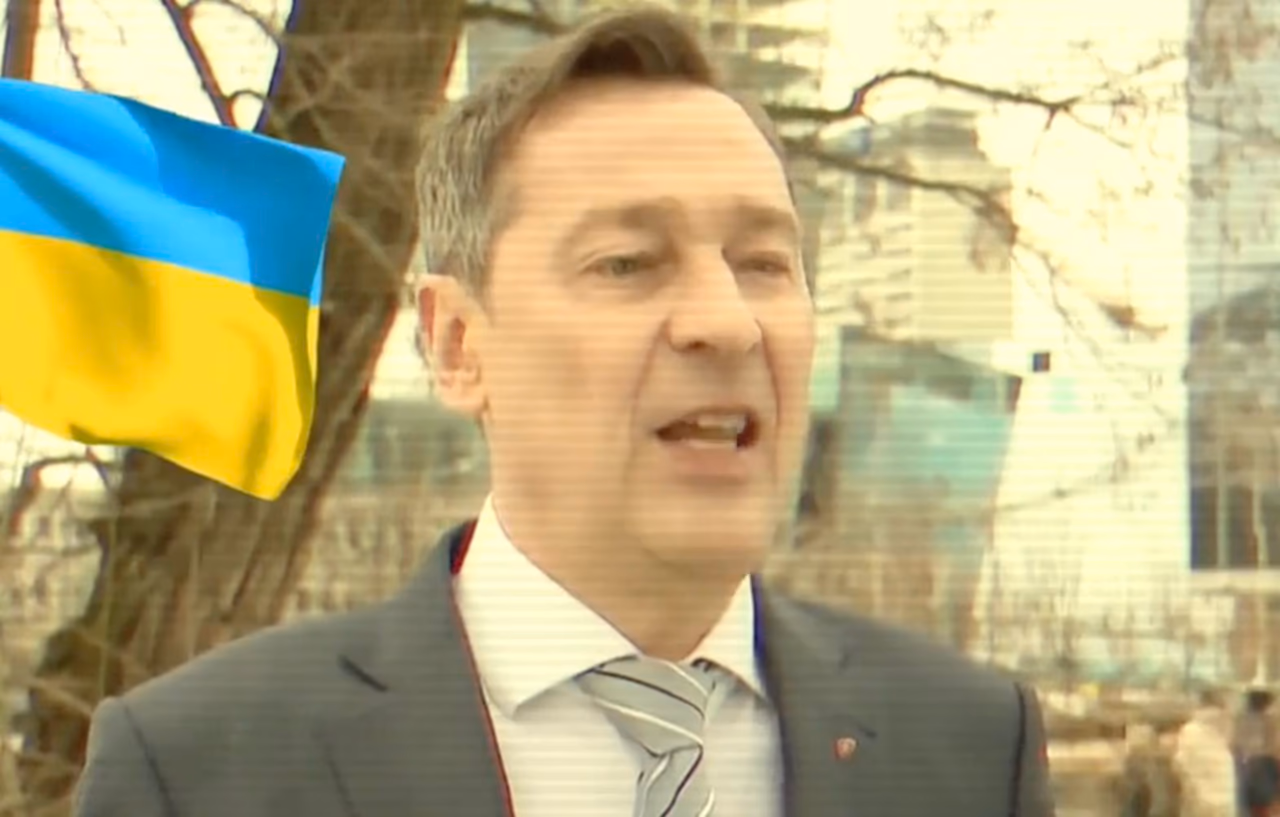 Nerandamas sutarimas, griauti ar negriauti, vardan ukrainiečių gerovės, naujo pastato Vilniuje