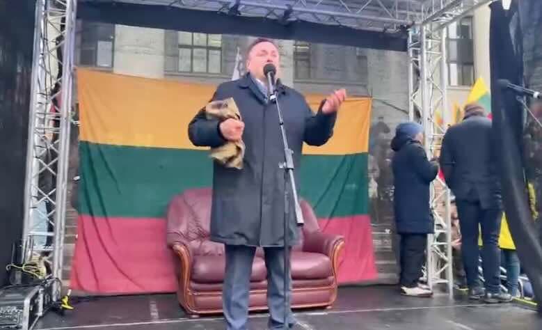 Mitinge už Europą ir Vėgėlę, bet prieš naują NT mokestį, pasisakė ir Gražulis