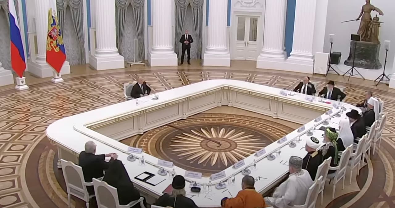 Putinas apie įvykius Artimuosiuose Rytuose: Rusija žino, ką reiškia tarptautinis terorizmas