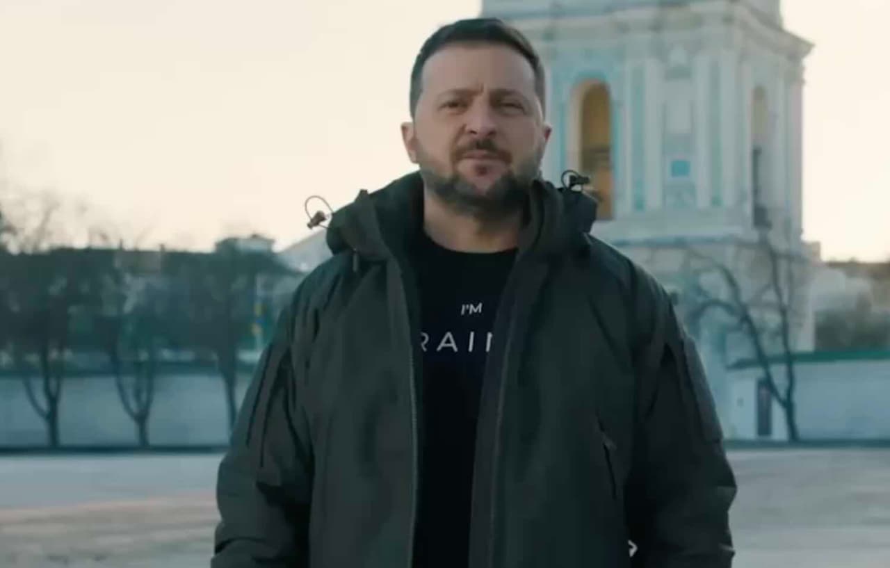 Ukrainoje skinasi kelią daugybinė pilietybė