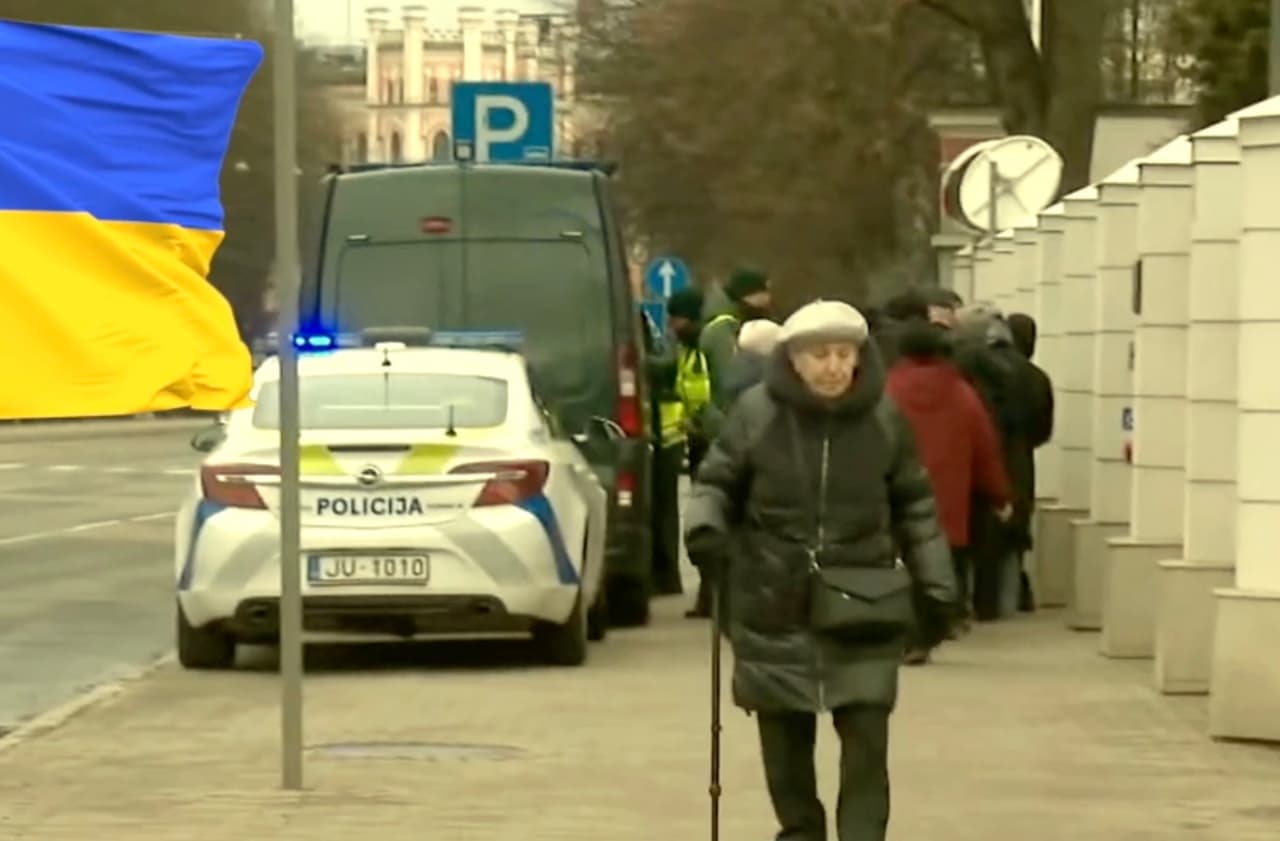Latvijoje prie balsadėžių sučiupti Putino gerbėjai, kurie bus deportuoti